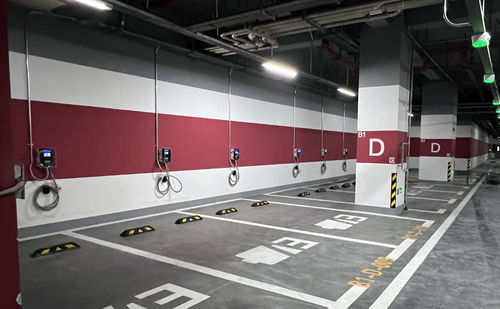 Derniers blogs de l'entreprise sur Les bornes de recharge à porte injectent une 